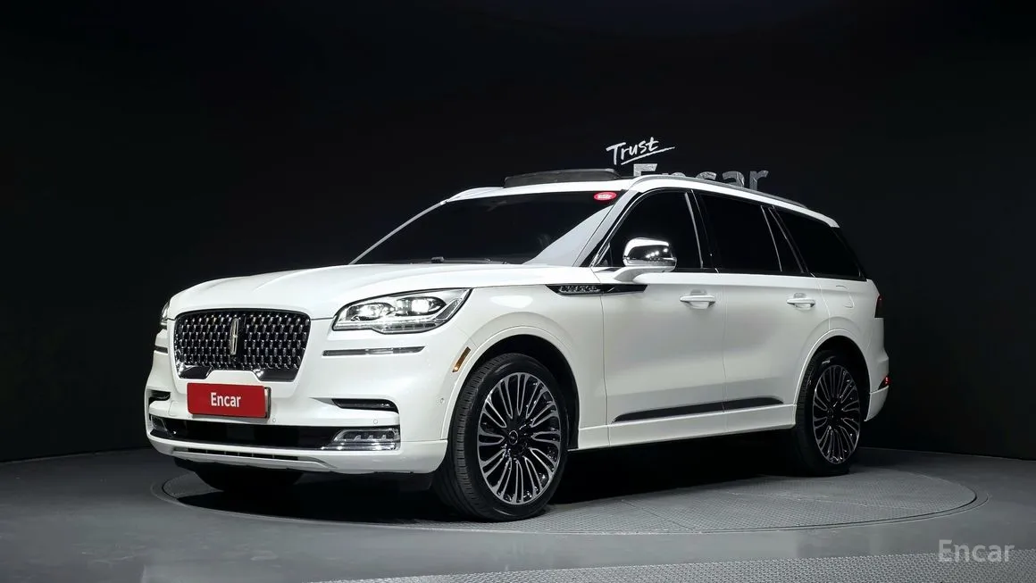 Lincoln Aviator