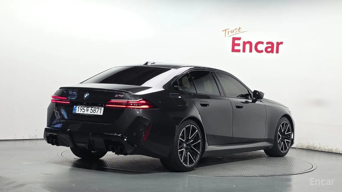 BMW M5