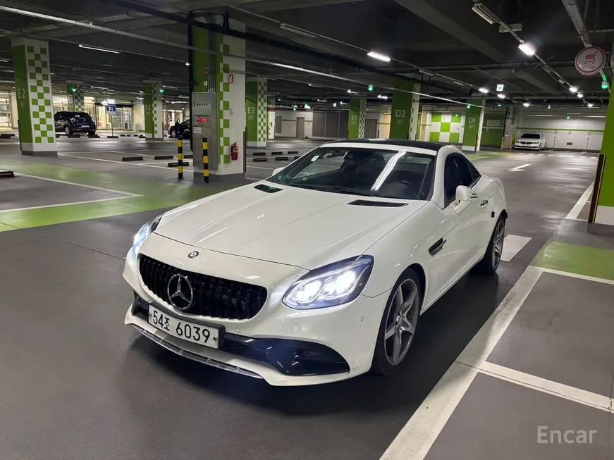 Mercedes-Benz SLC-Class