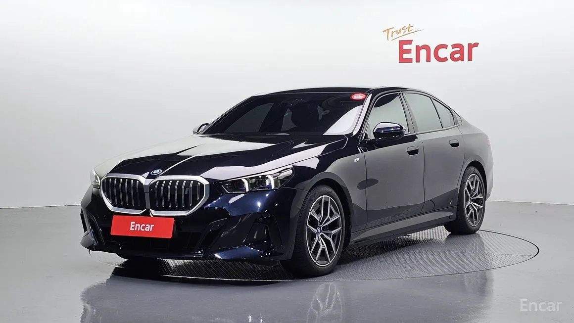 BMW i5