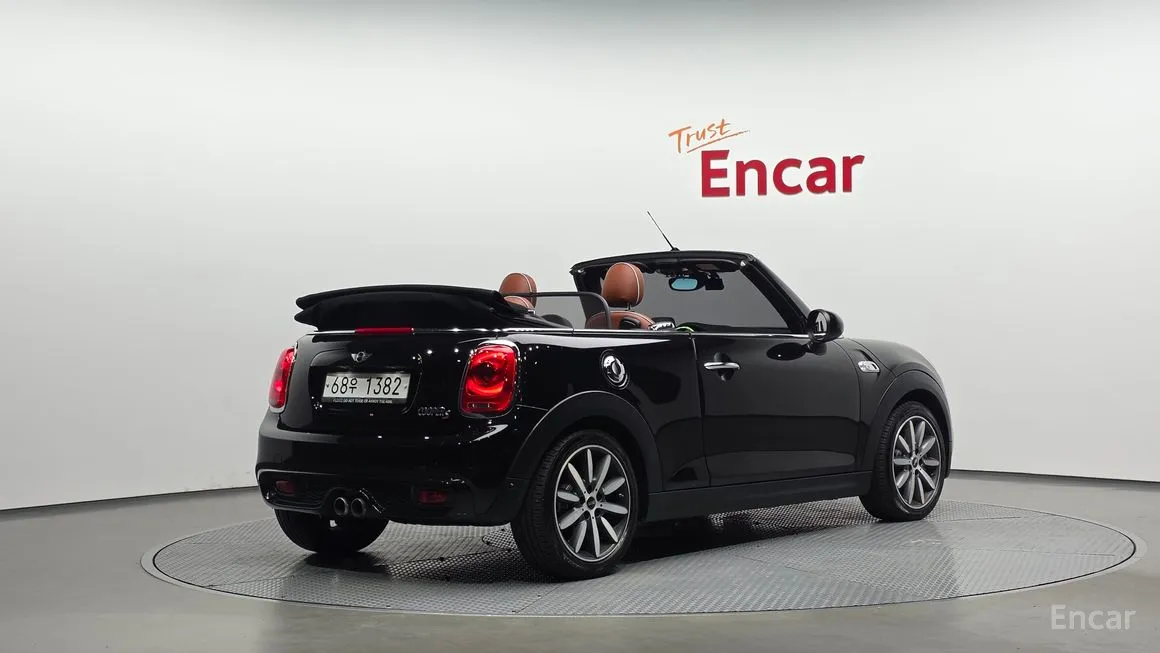 Mini Cooper Convertible