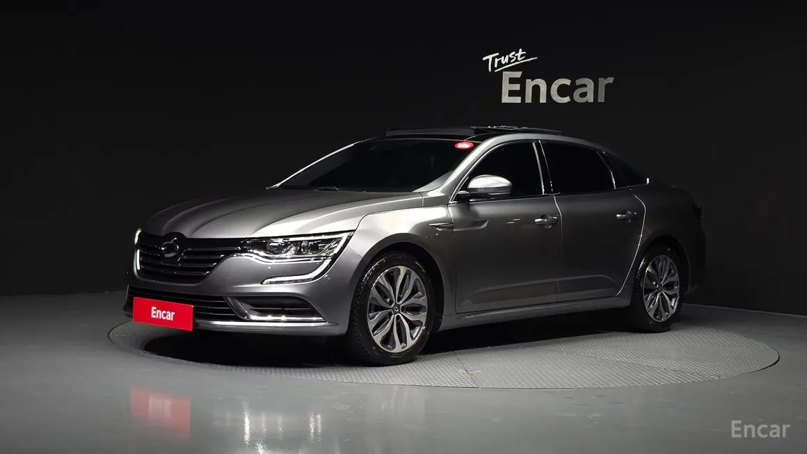 Renault SM6