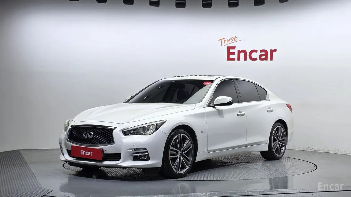 Infiniti Q50