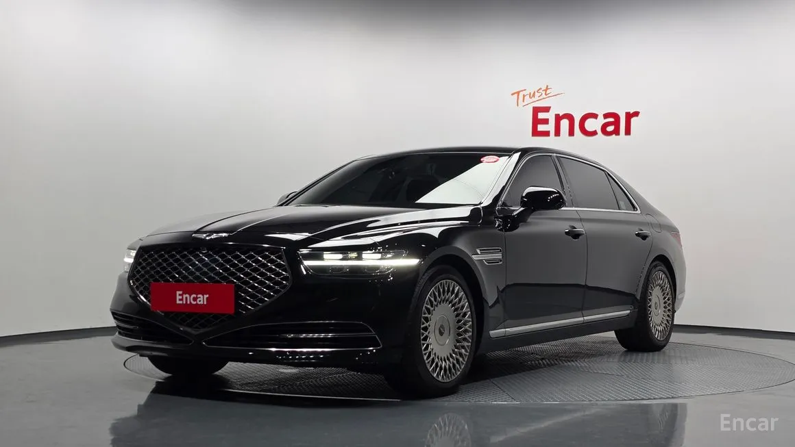 Genesis G90