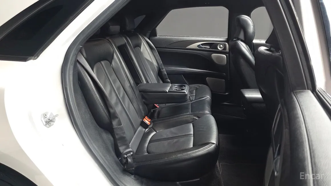 Lincoln MKZ