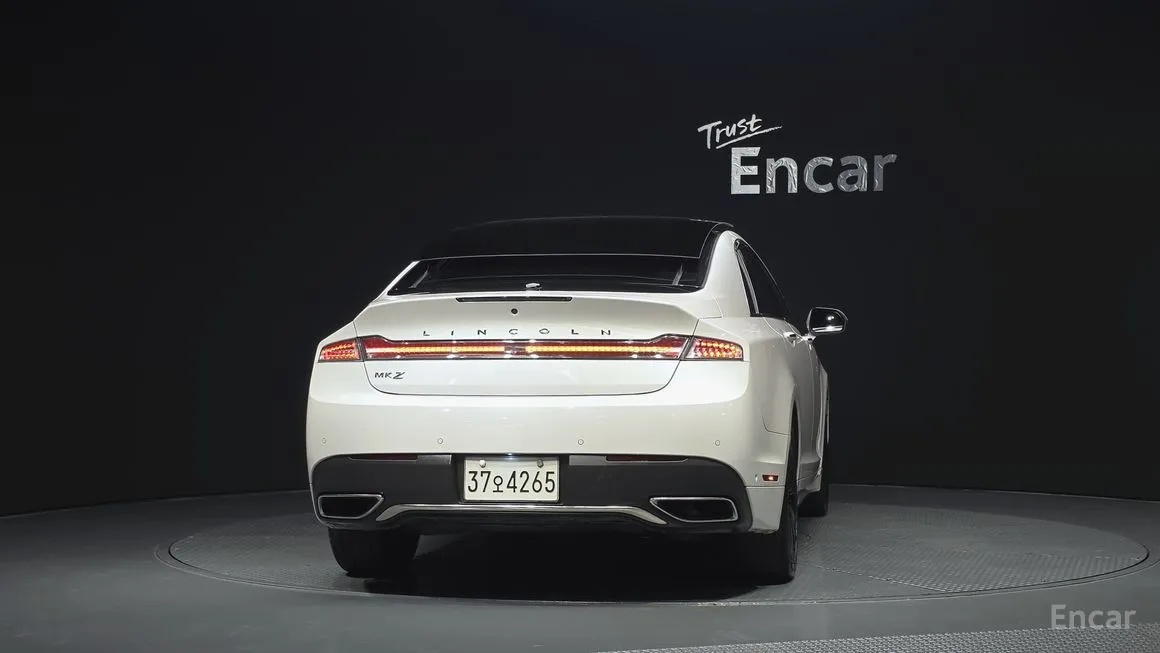 Lincoln MKZ