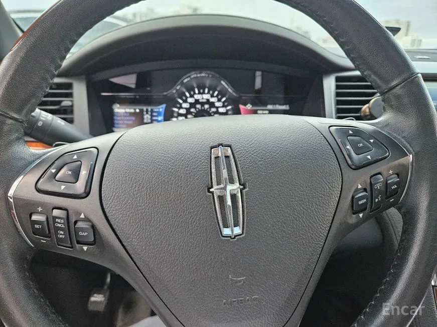 Lincoln MKS