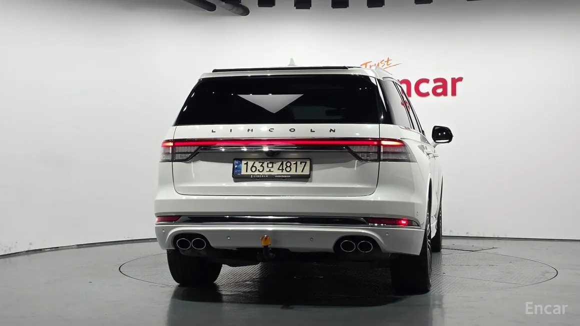 Lincoln Aviator