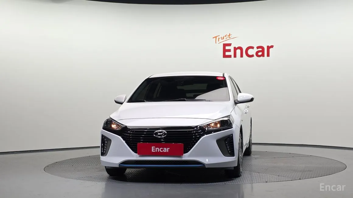 Hyundai Ioniq