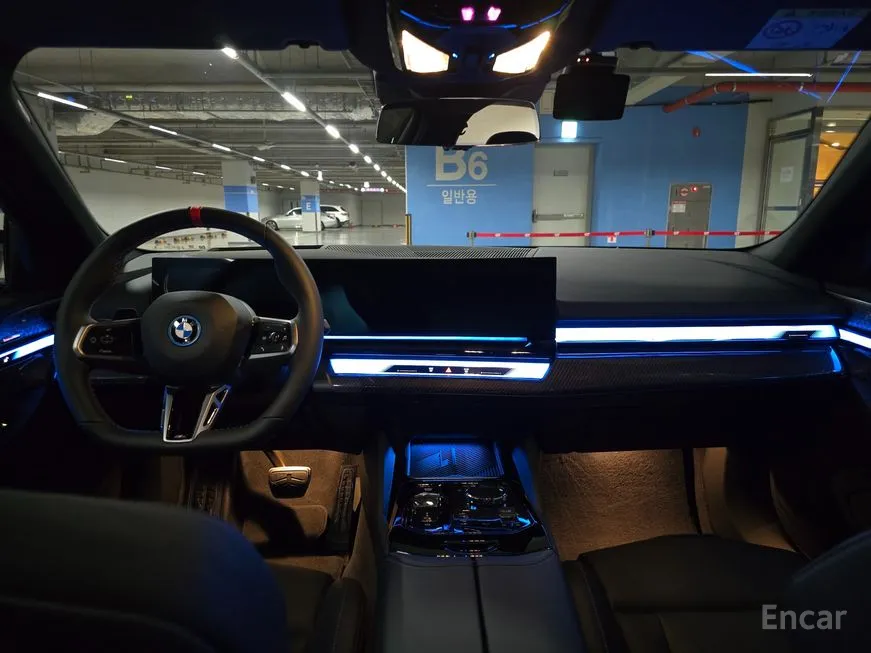 BMW i5