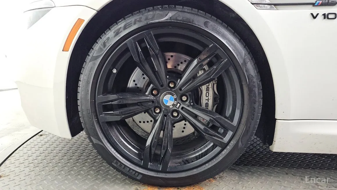 BMW M6