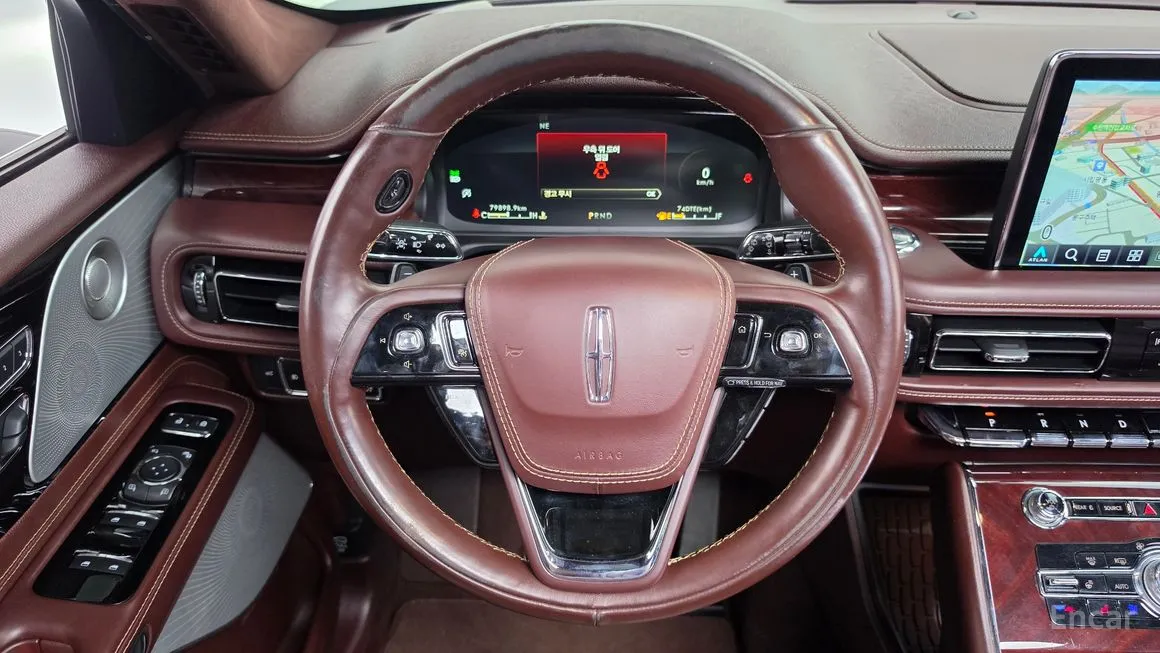 Lincoln Aviator