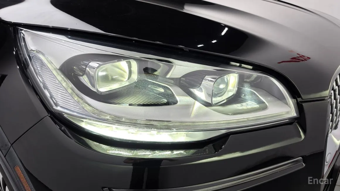 Lincoln Aviator