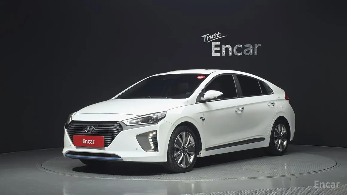 Hyundai Ioniq
