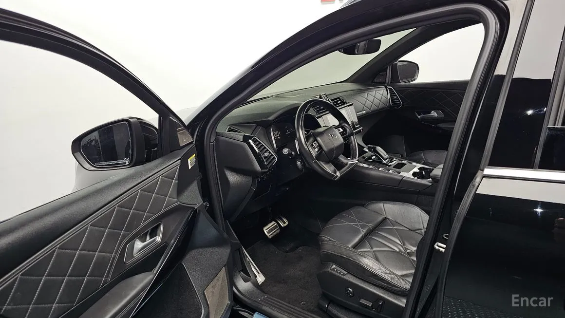 Citroen-DS DS7