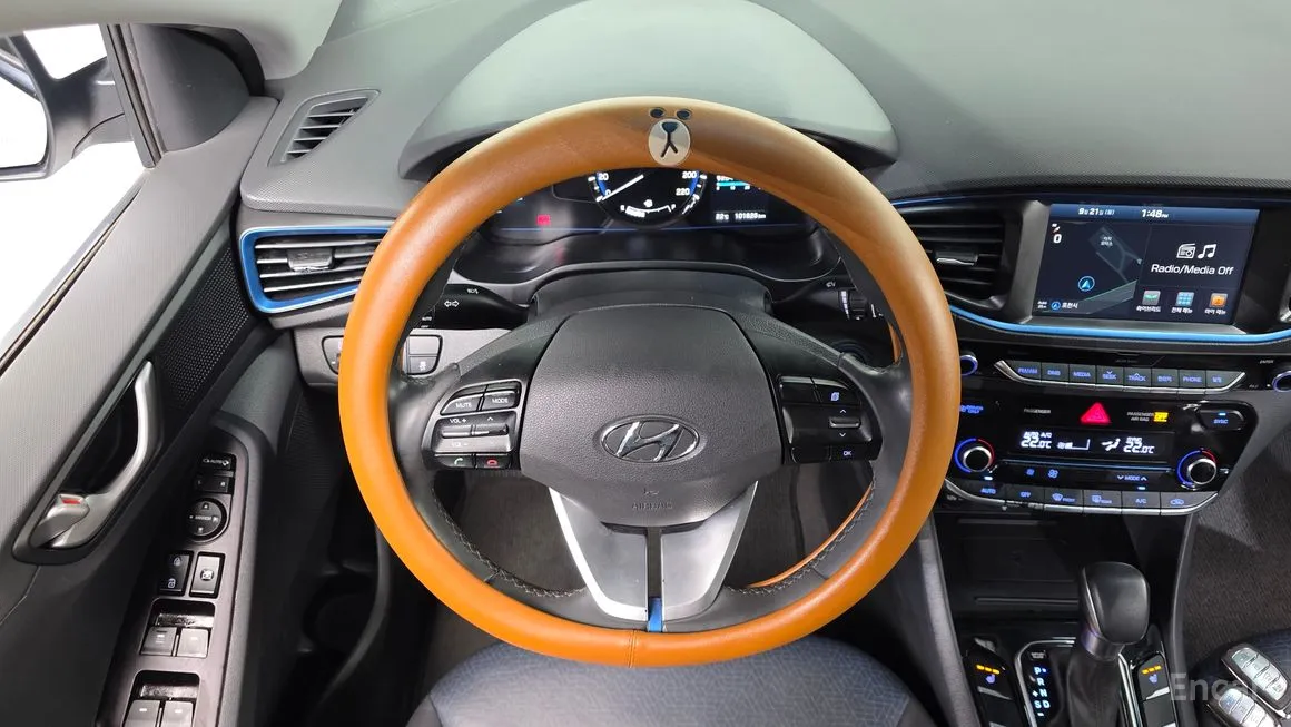 Hyundai Ioniq