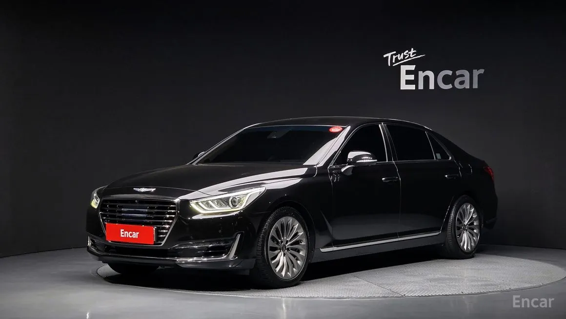 Genesis EQ900