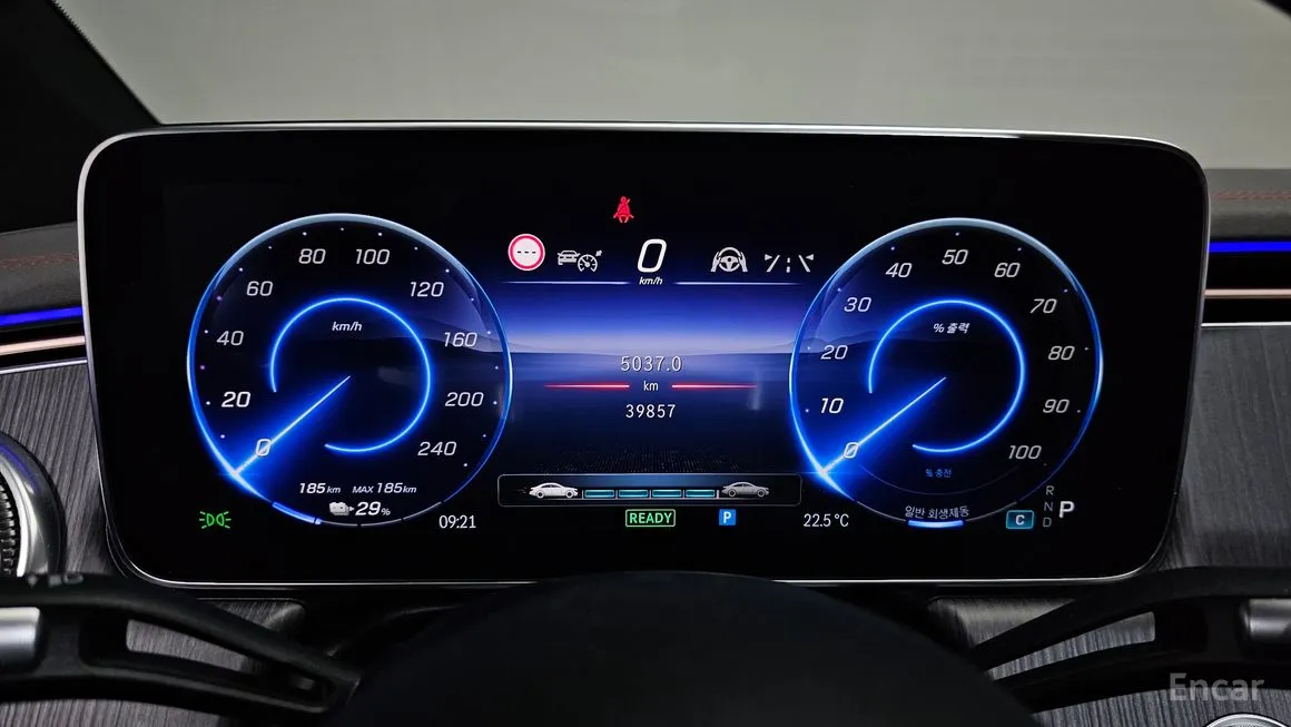 Mercedes-Benz EQS