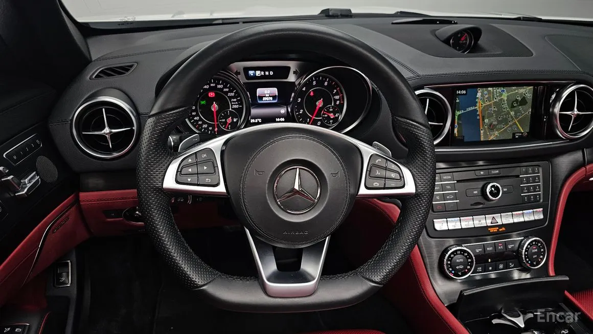 Mercedes-Benz SL-Class