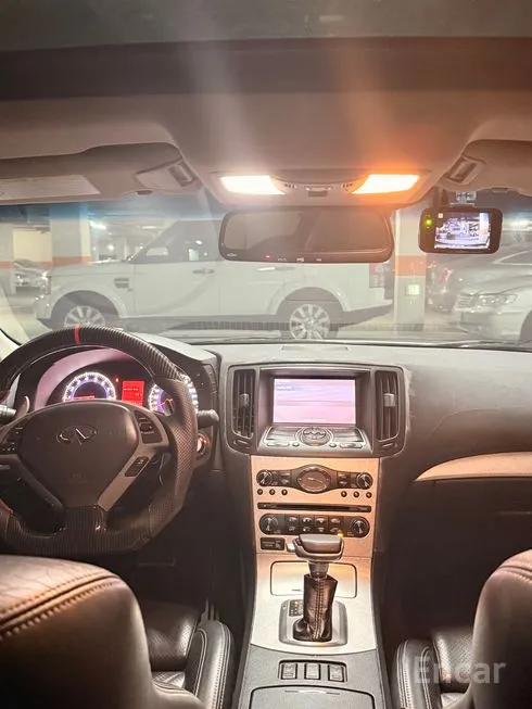 Infiniti G