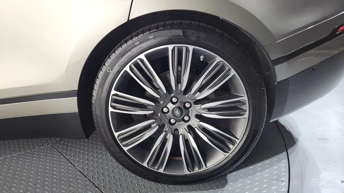 Land Rover Range Rover Velar