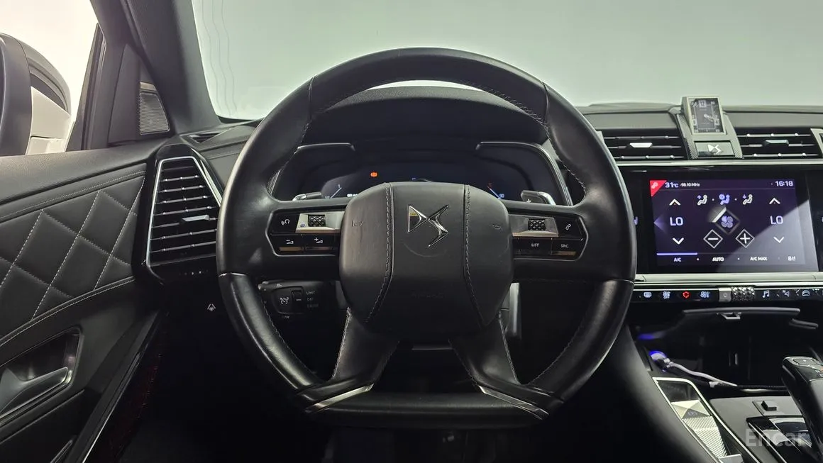 Citroen-DS DS7