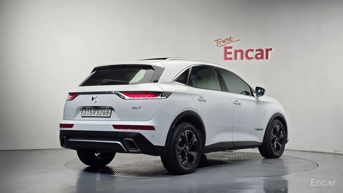 Citroen-DS DS7