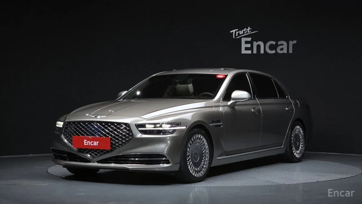 Genesis G90