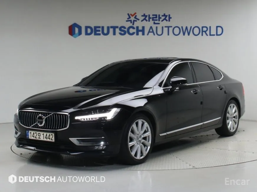 Volvo S90
