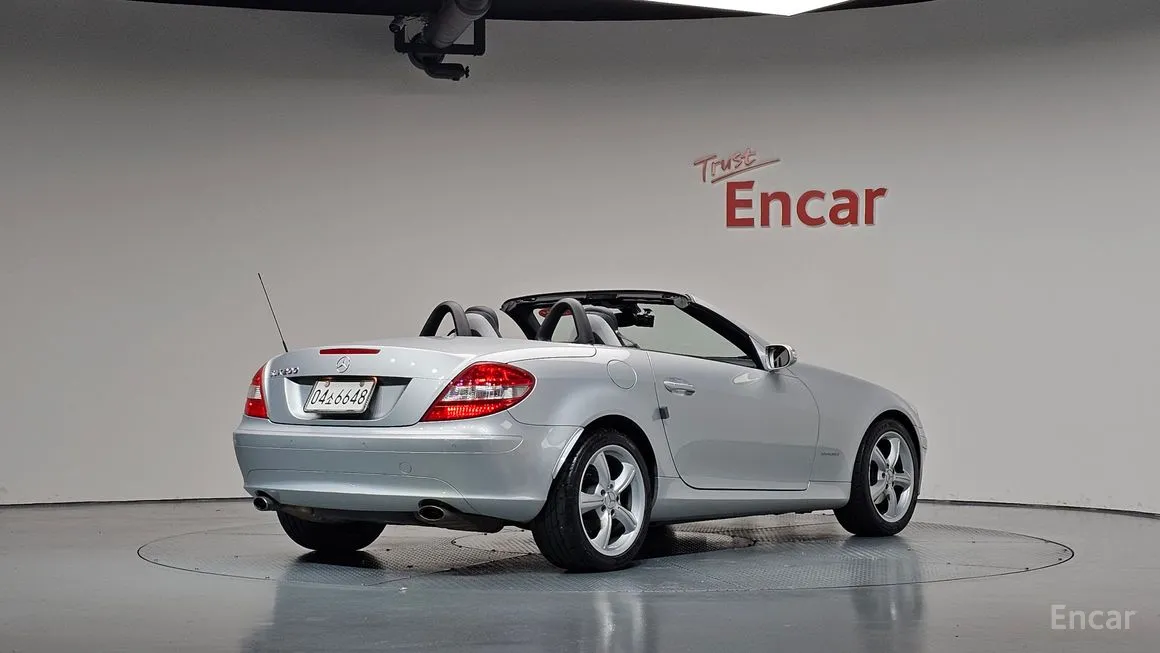 Mercedes-Benz SLK-Class