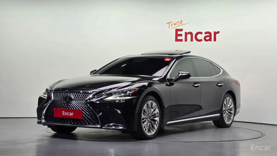 Lexus LS