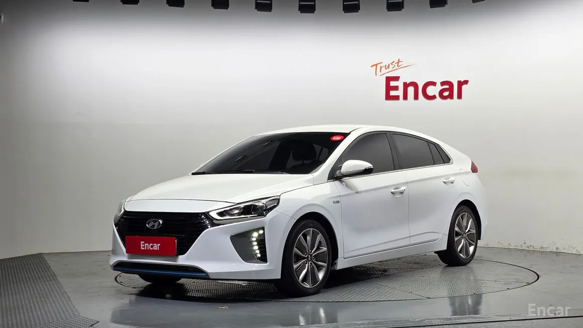 Hyundai Ioniq
