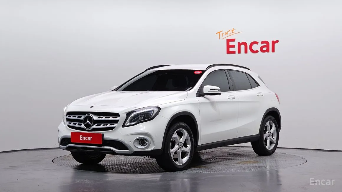 Mercedes-Benz GLA-Class