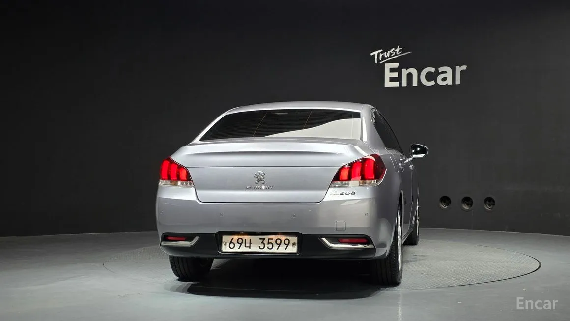 Peugeot 508