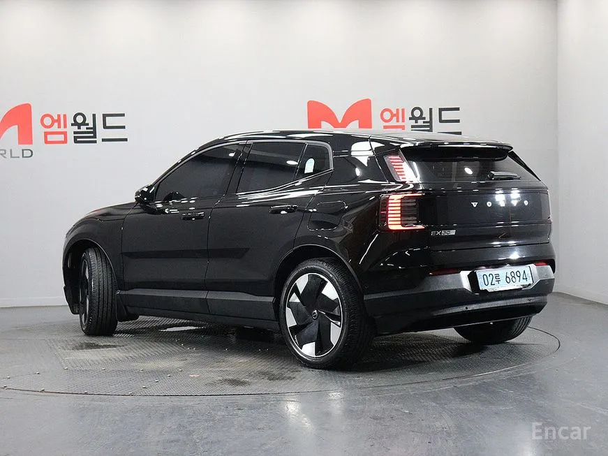 Volvo EX30
