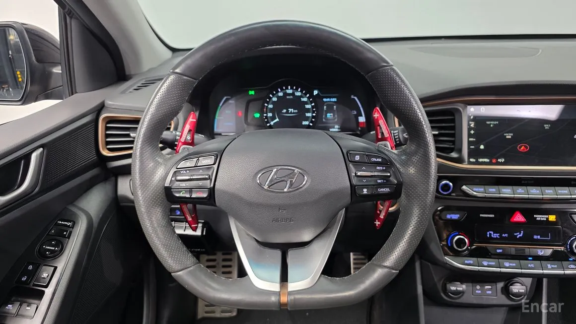 Hyundai Ioniq