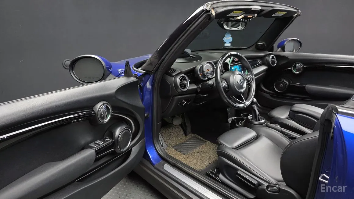 Mini Cooper Convertible