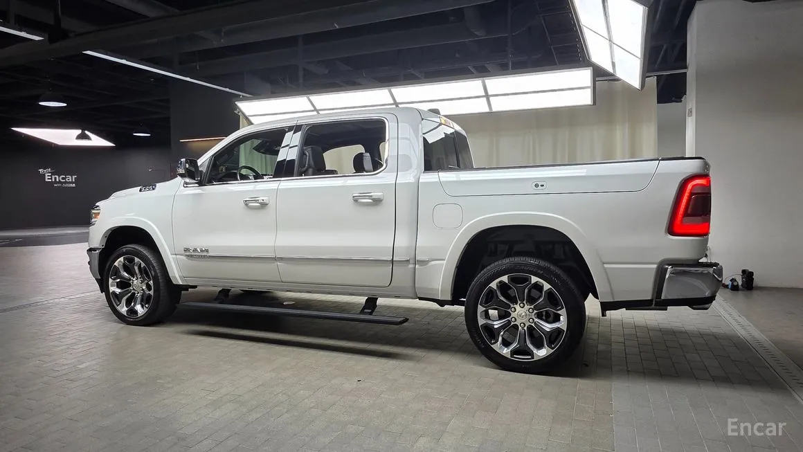Dodge Ram Pick Up