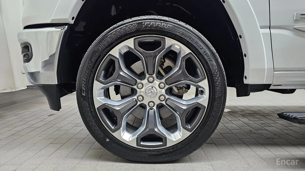 Dodge Ram Pick Up