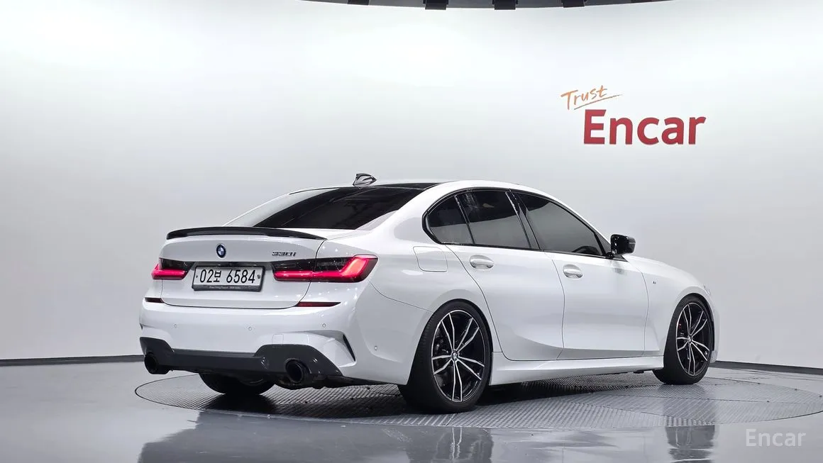 BMW 3-Series