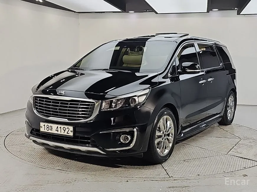 Kia Carnival