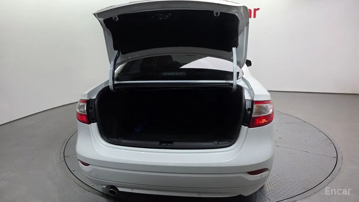 Renault SM3