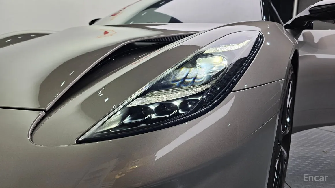 Lotus Emira