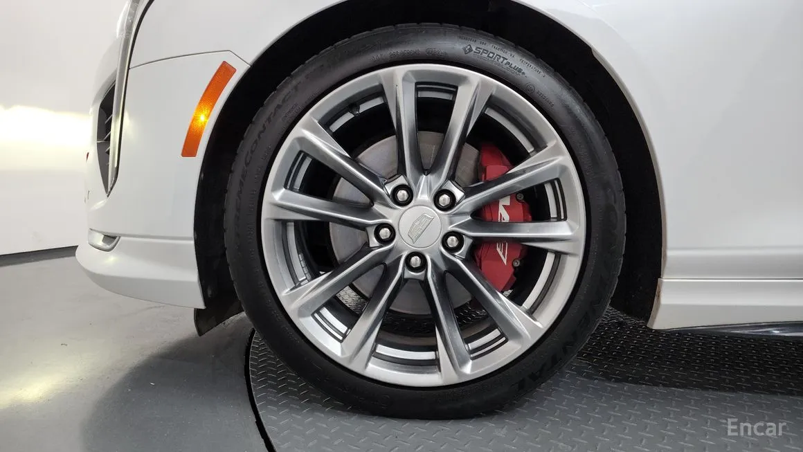 Cadillac CT4