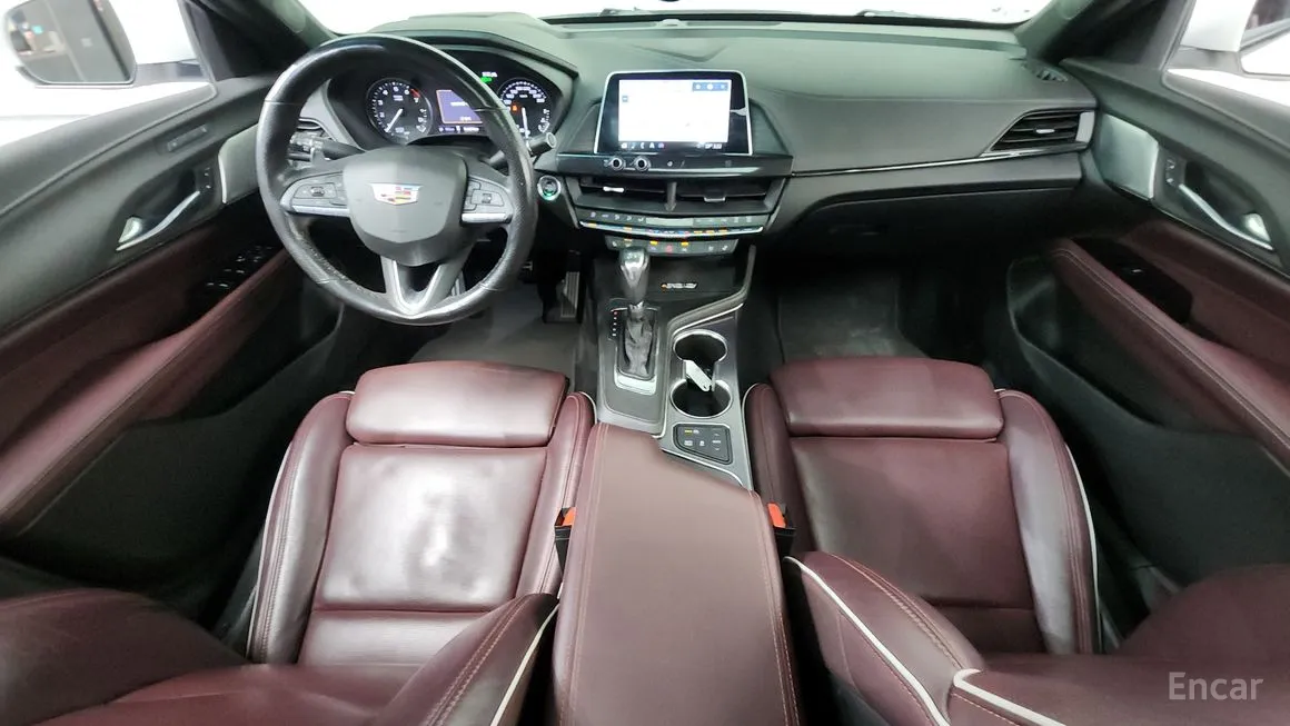 Cadillac CT4