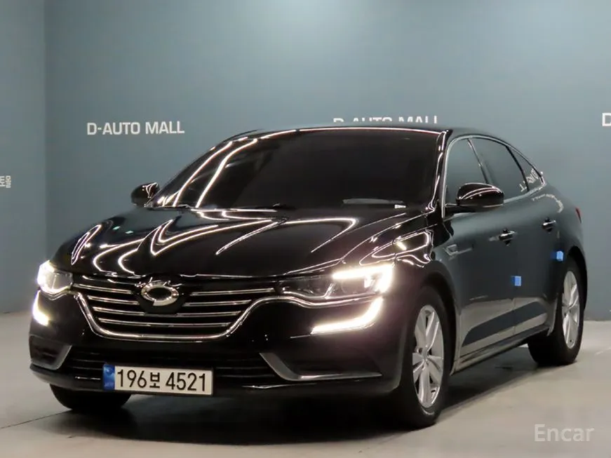 Renault SM6