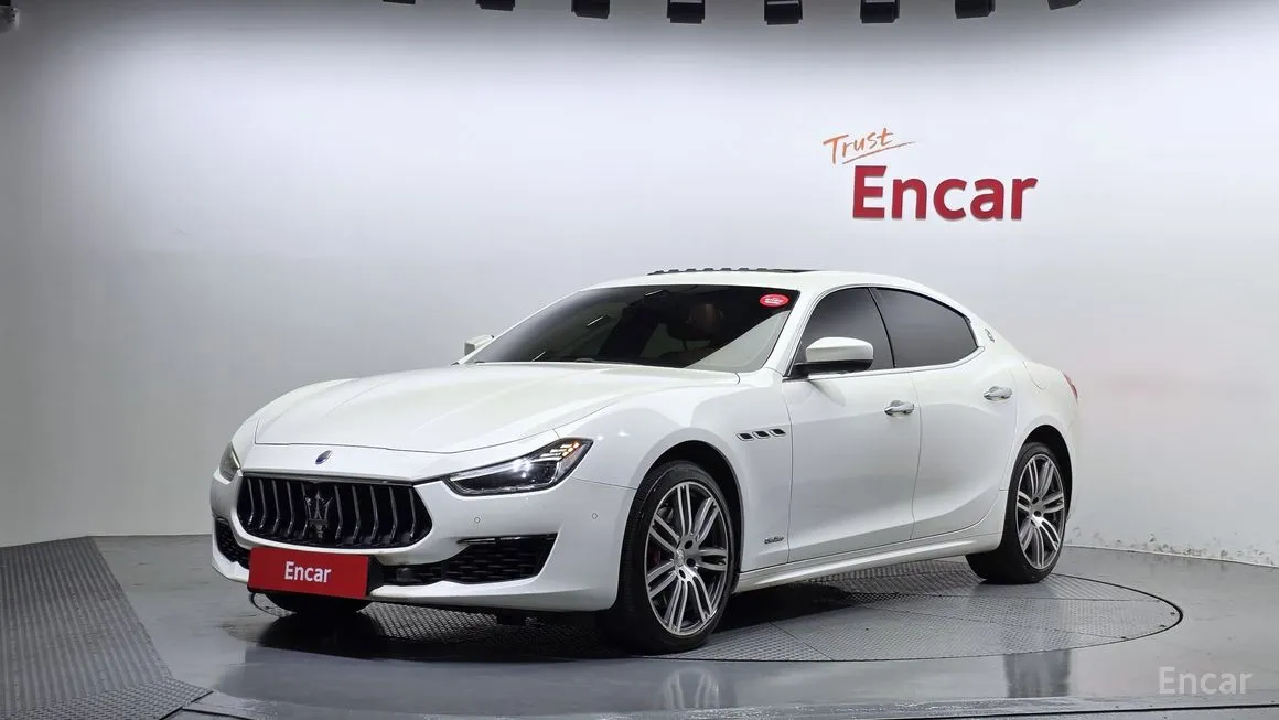 Maserati Ghibli