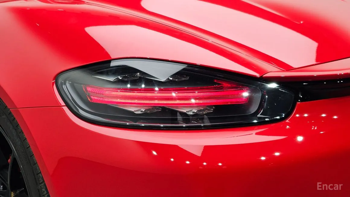 Porsche 718