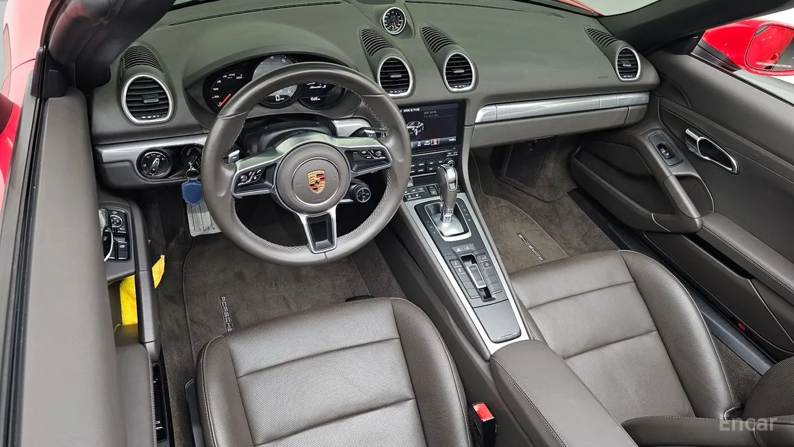 Porsche 718