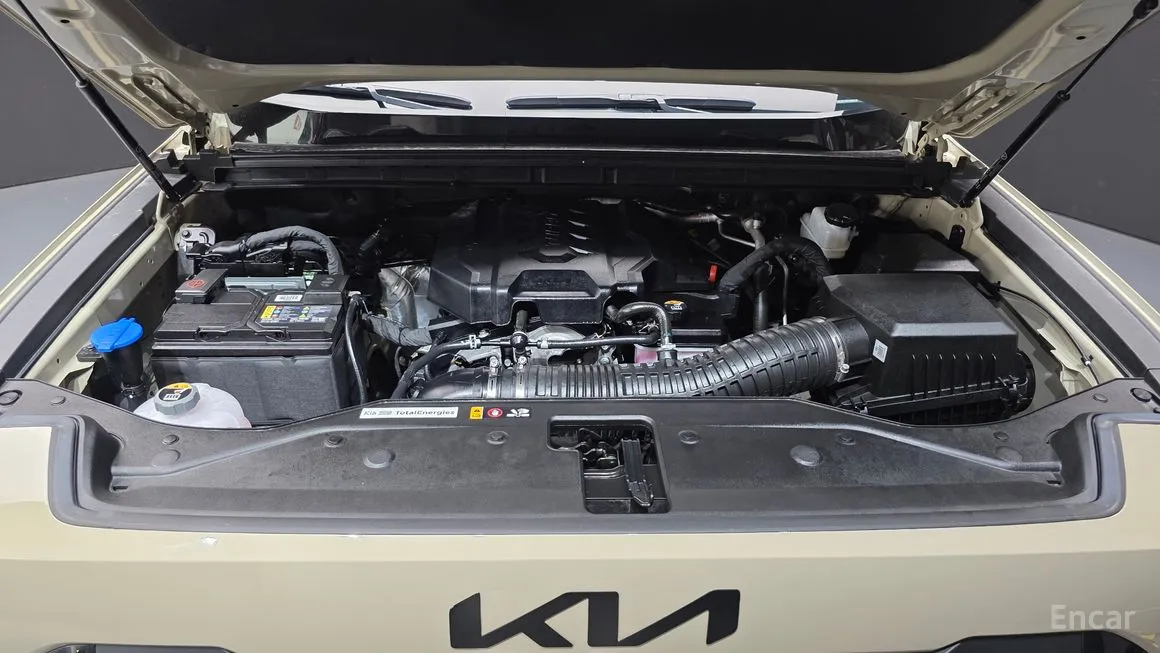 Kia Tasman